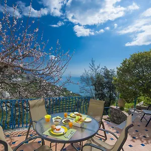 Casa Pina , Amalfi Italia